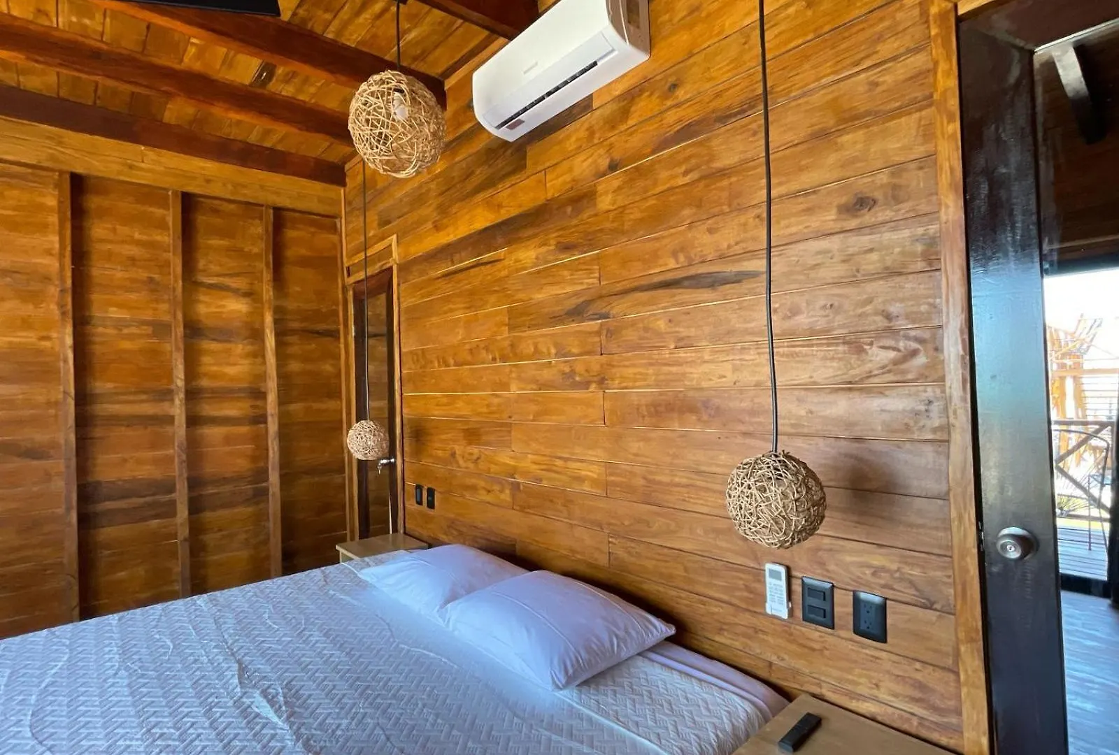 Hotel Solana Bacalar Lakefront 4*,