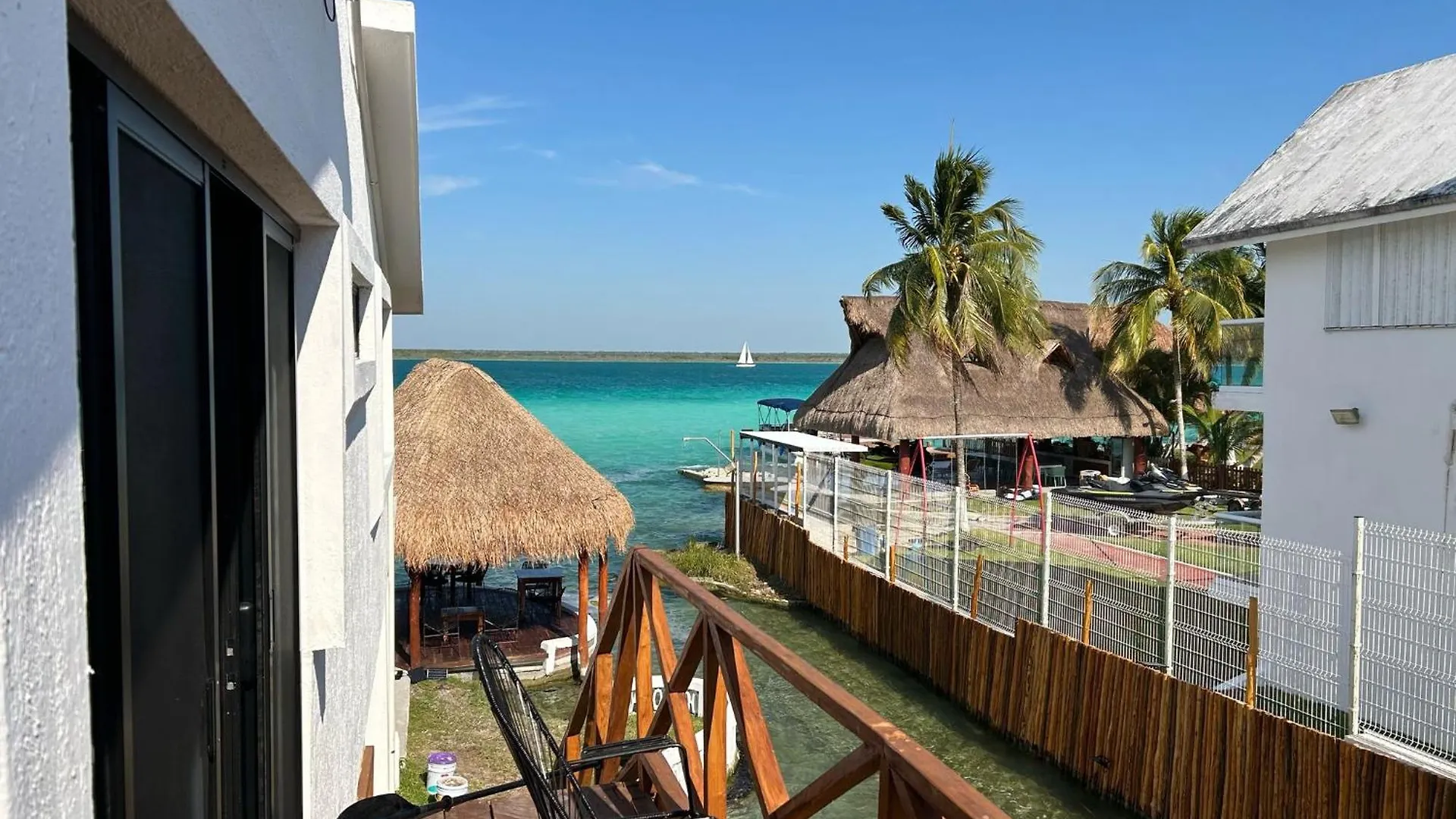 Hotel Solana Bacalar Lakefront 4*,  Мексика